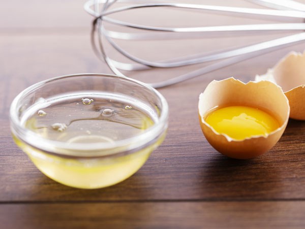 Lòng trắng trứng gà giúp chăm sóc da hiệu quả