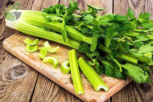 Cần tây - Mỹ phẩm thiên nhiên tuyệt vời